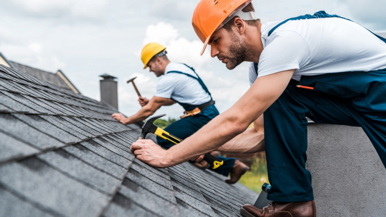 The Ultimate Guide to Choosing the Right Roofing Material